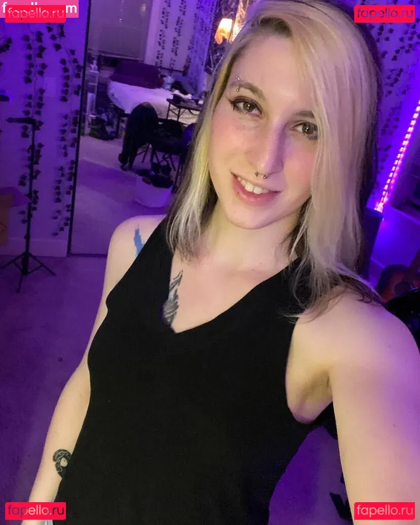 Devi Dionne Onlyfans Photo Gallery 