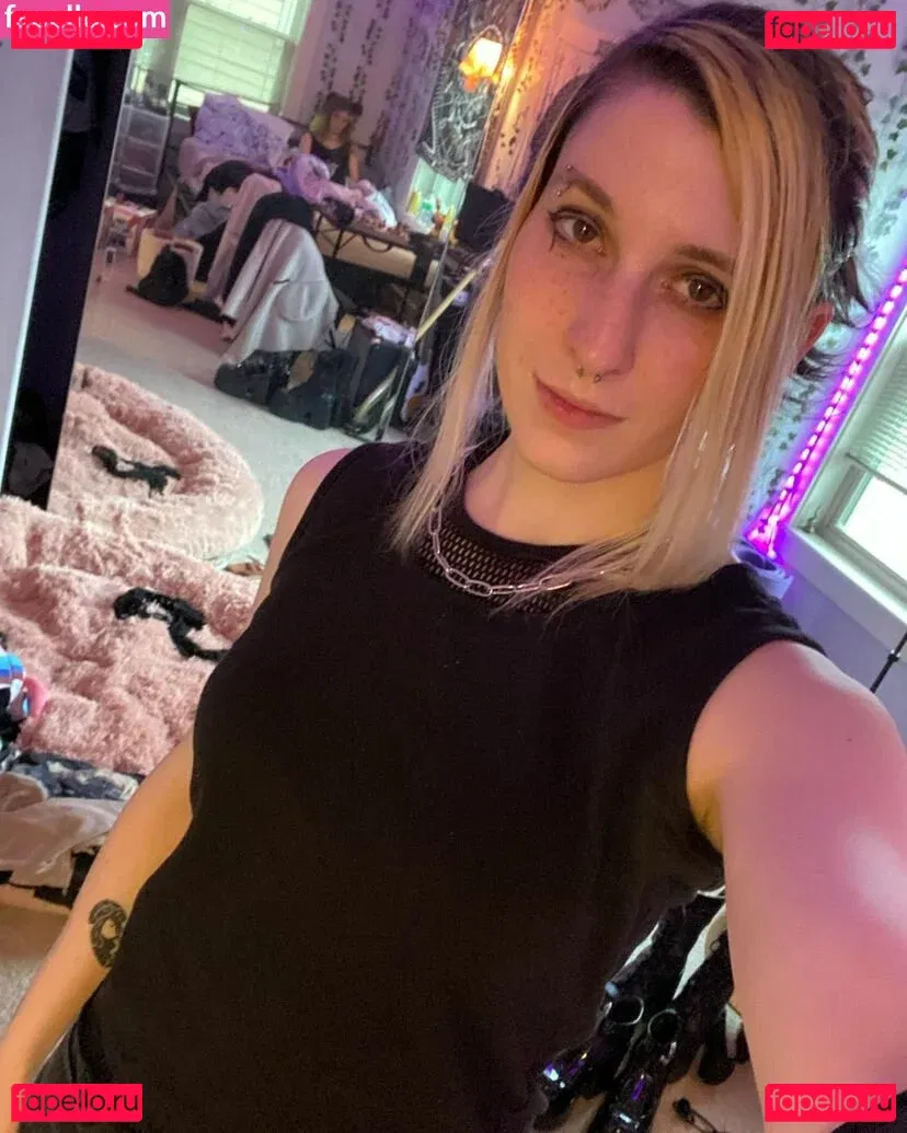 Devi Dionne Onlyfans Photo Gallery 