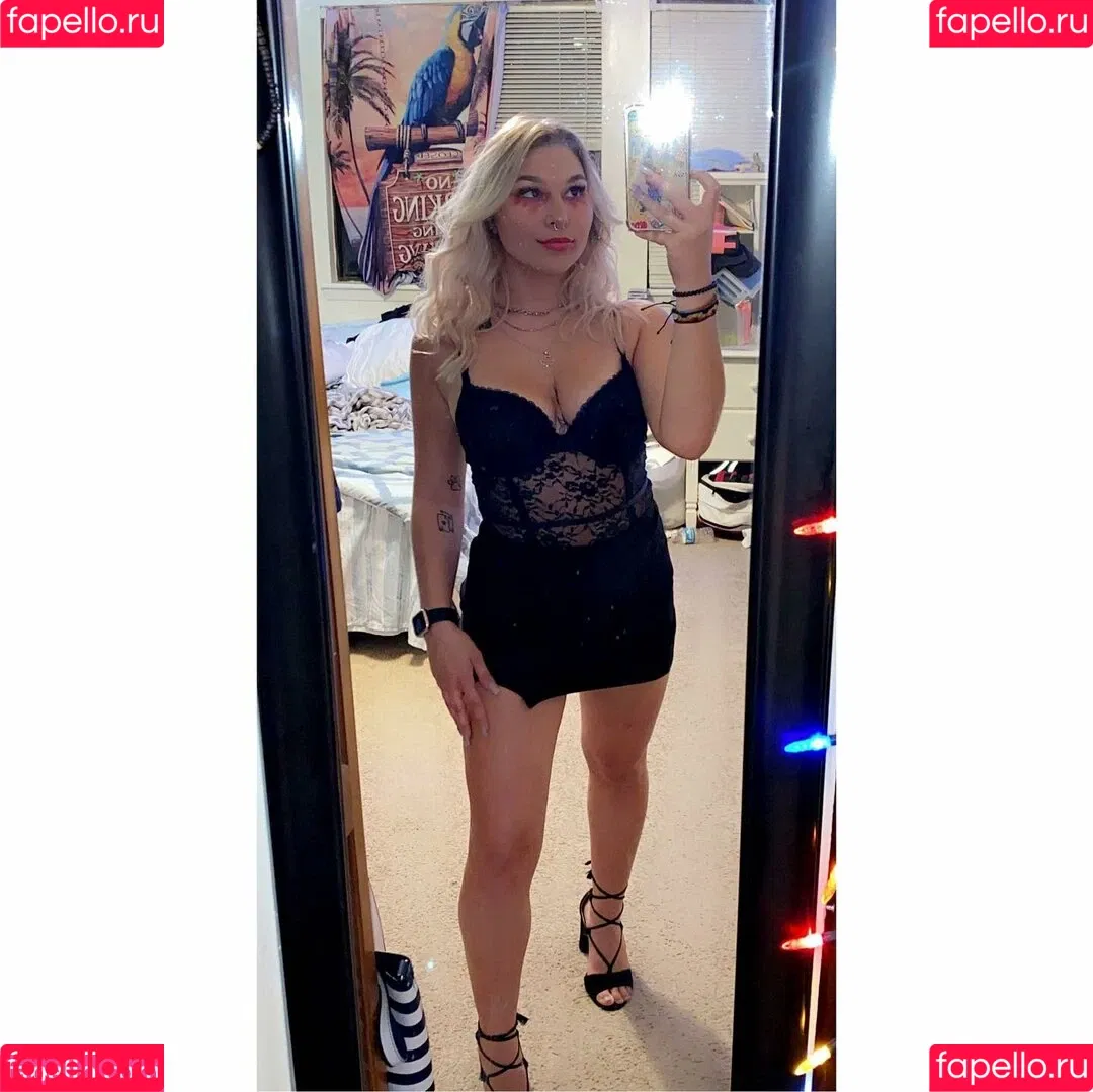 laurennwojo Onlyfans Photo Gallery 