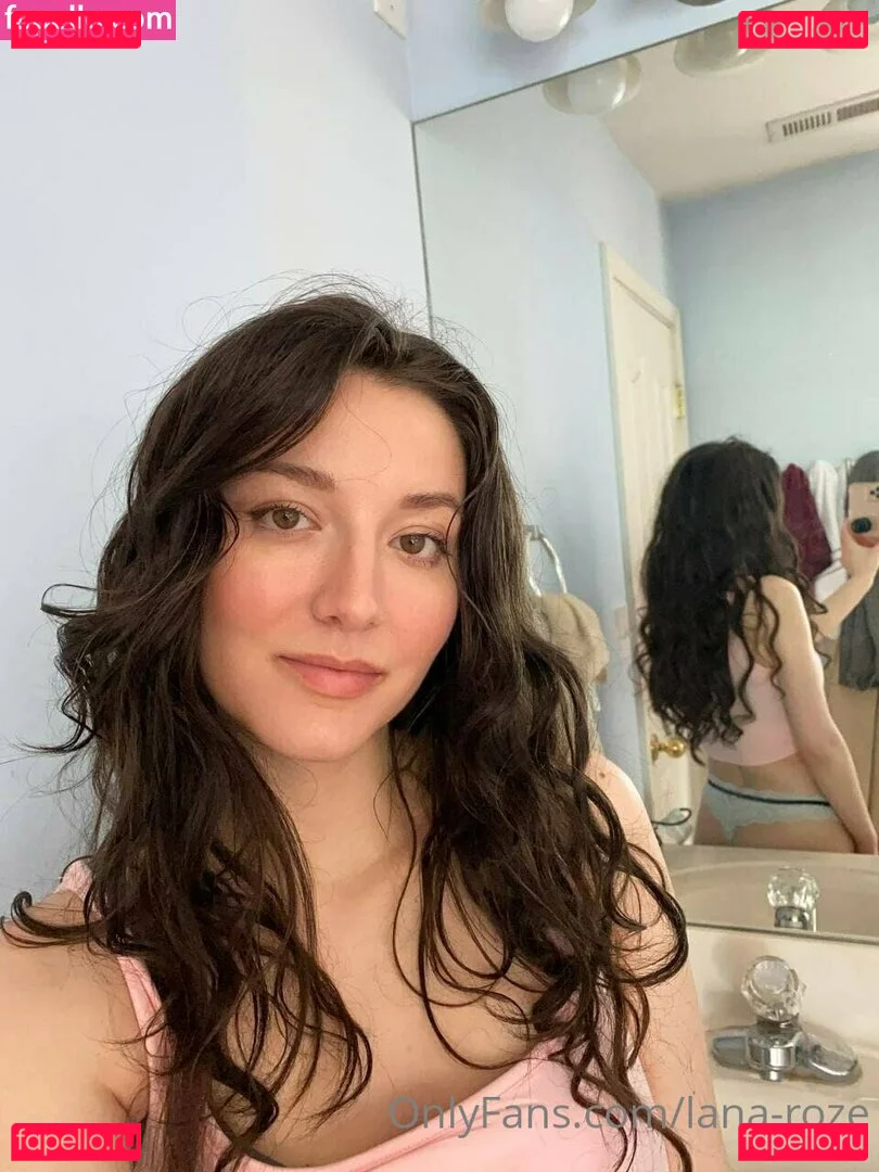 lana-roze Onlyfans Photo Gallery 