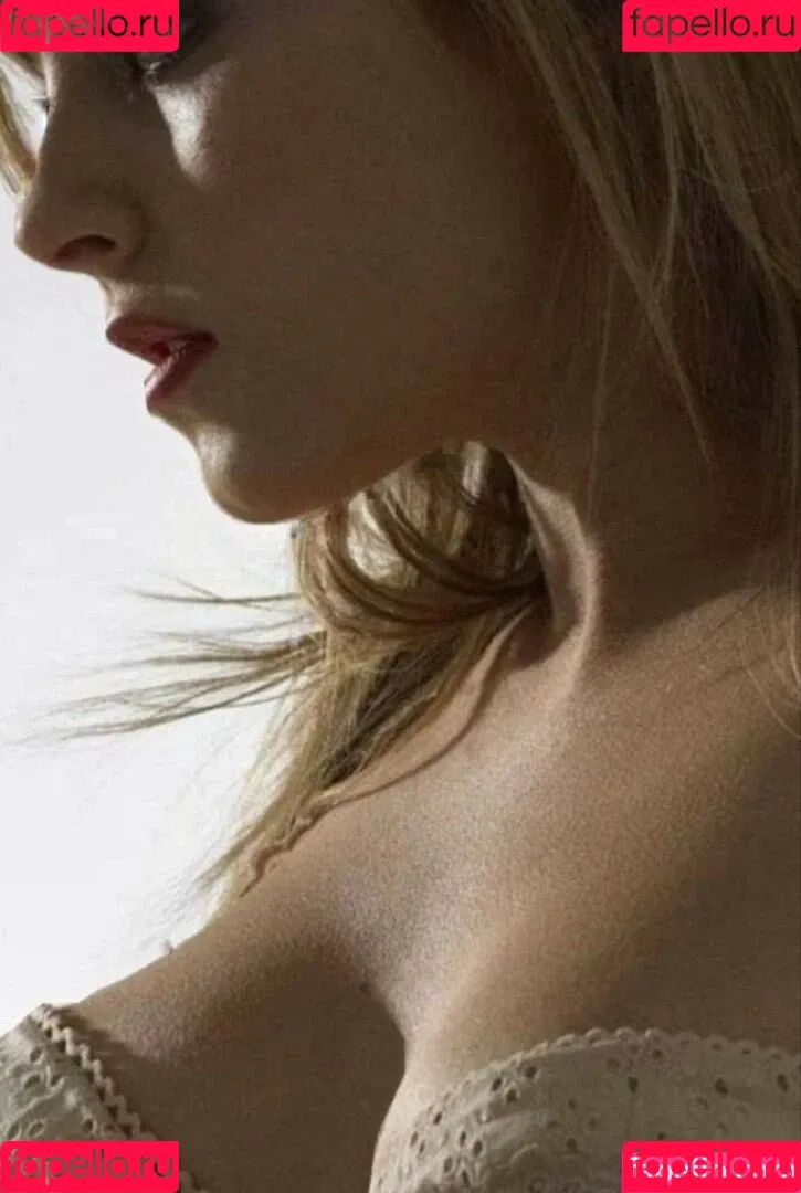 Tina O`Brien Onlyfans Photo Gallery 