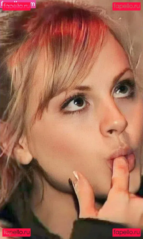 Tina O`Brien Onlyfans Photo Gallery 