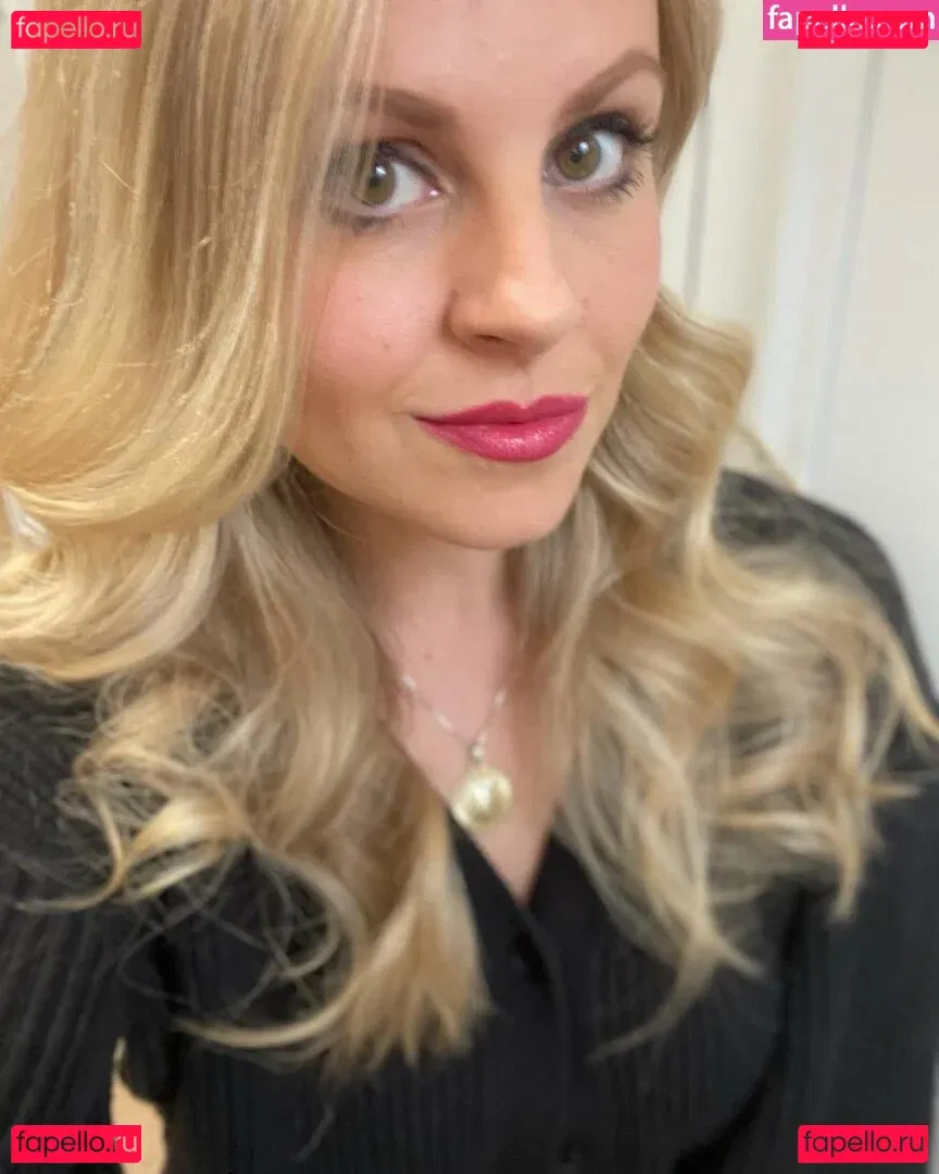 Tina O`Brien Onlyfans Photo Gallery 