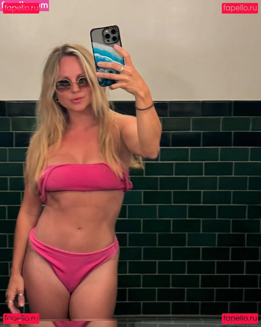 Tina O`Brien Onlyfans Photo Gallery 