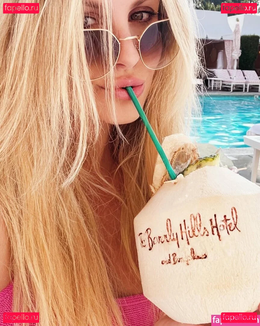 Tina O`Brien Onlyfans Photo Gallery 