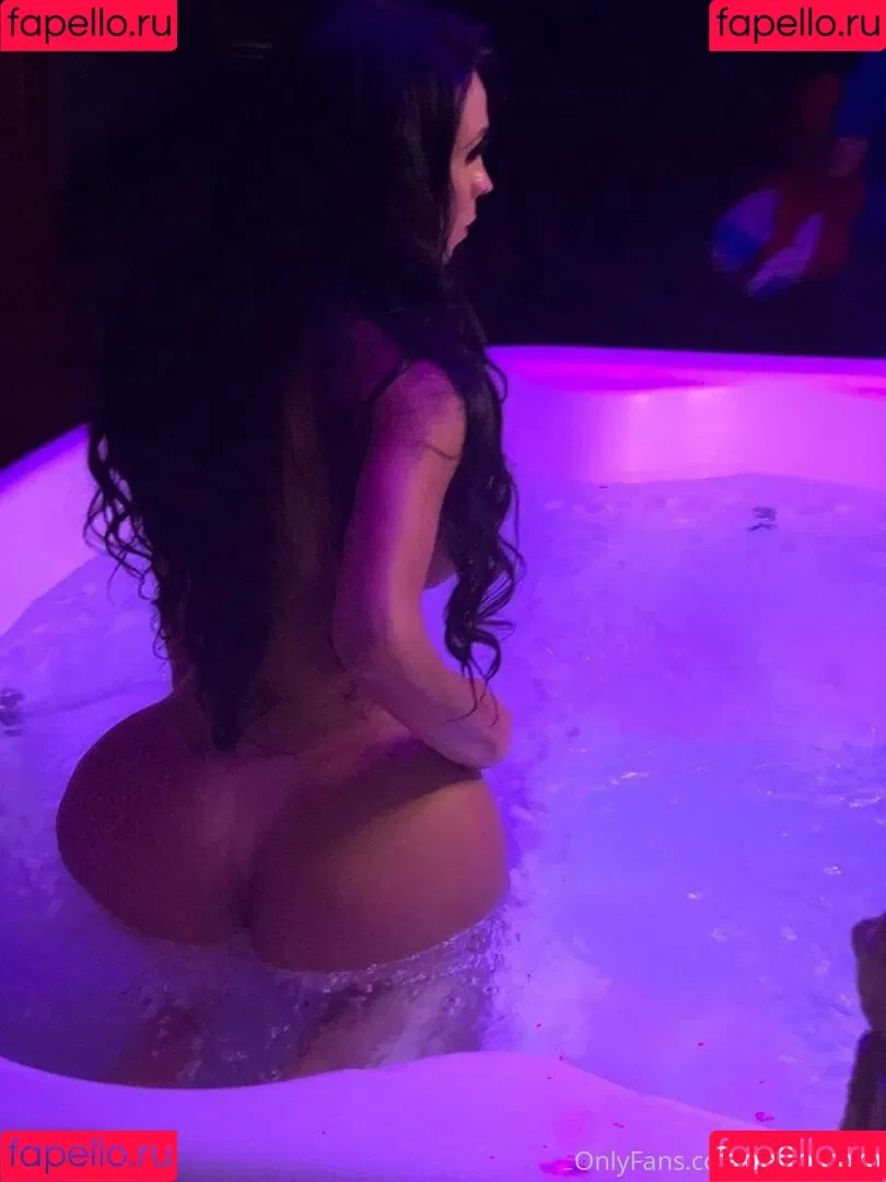 renataryos Onlyfans Photo Gallery 