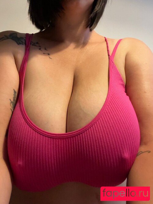 queenieohearts Nude Onlyfans Photo 9