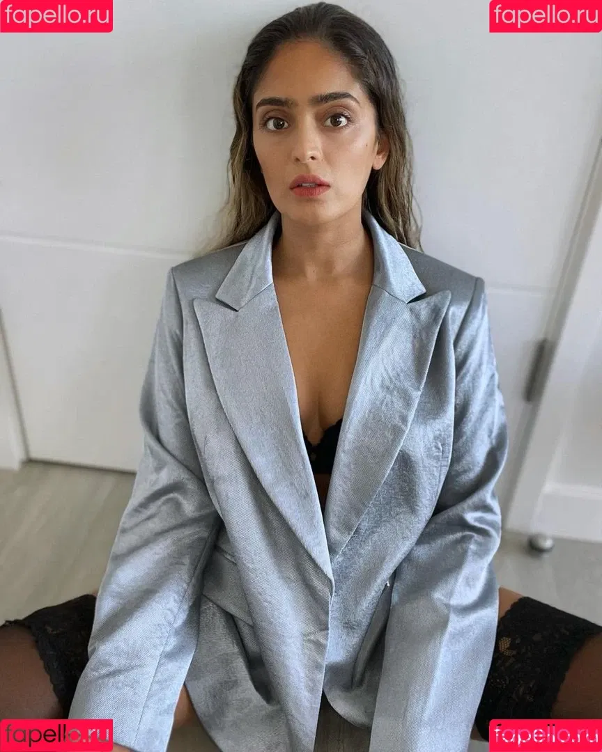 Mandeep Dhillon Onlyfans Photo Gallery 