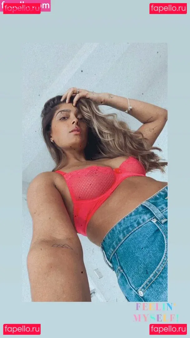 Mandeep Dhillon Onlyfans Photo Gallery 