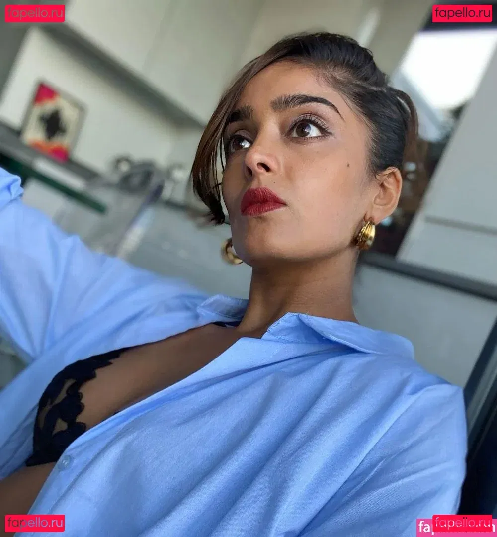 Mandeep Dhillon Onlyfans Photo Gallery 