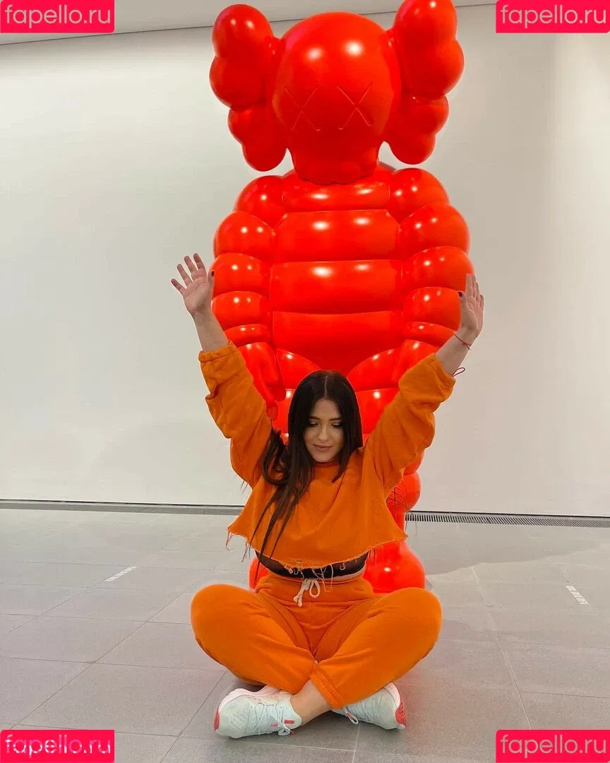 Elizaveta Tsareva Onlyfans Photo Gallery 