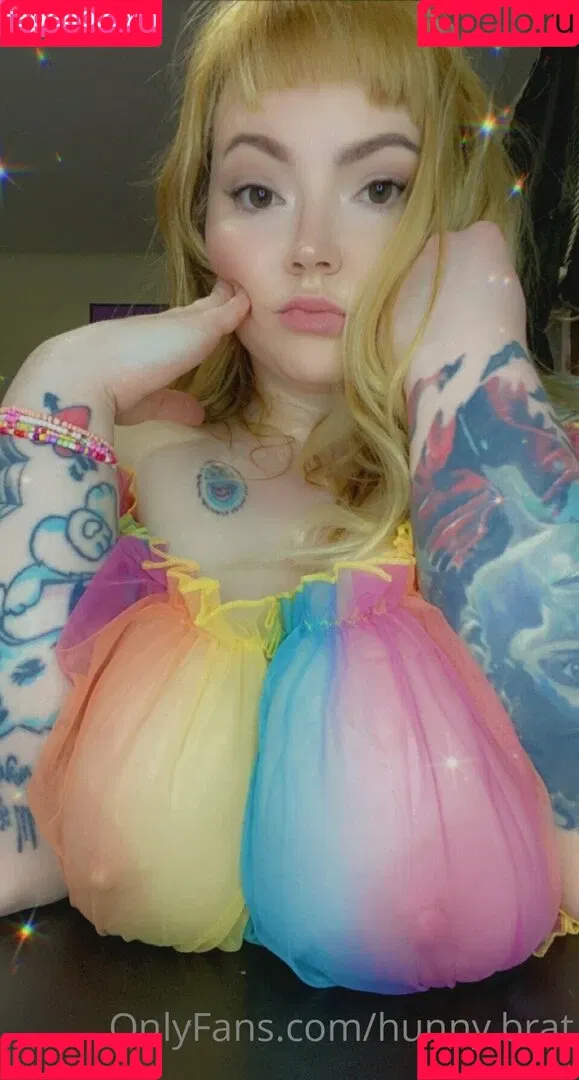 hunnybrat Onlyfans Photo Gallery 