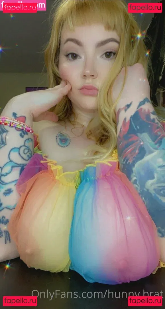 hunnybrat Onlyfans Photo Gallery 
