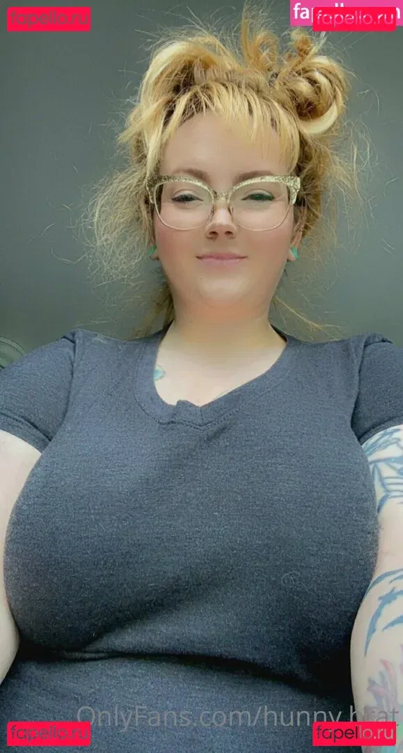 hunnybrat Onlyfans Photo Gallery 