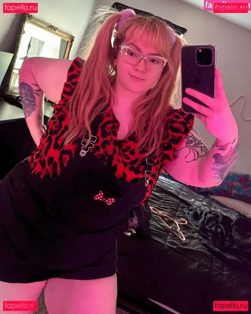 hunnybrat Onlyfans Photo Gallery 