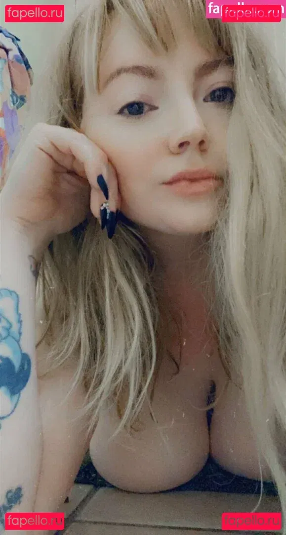 hunnybrat Onlyfans Photo Gallery 