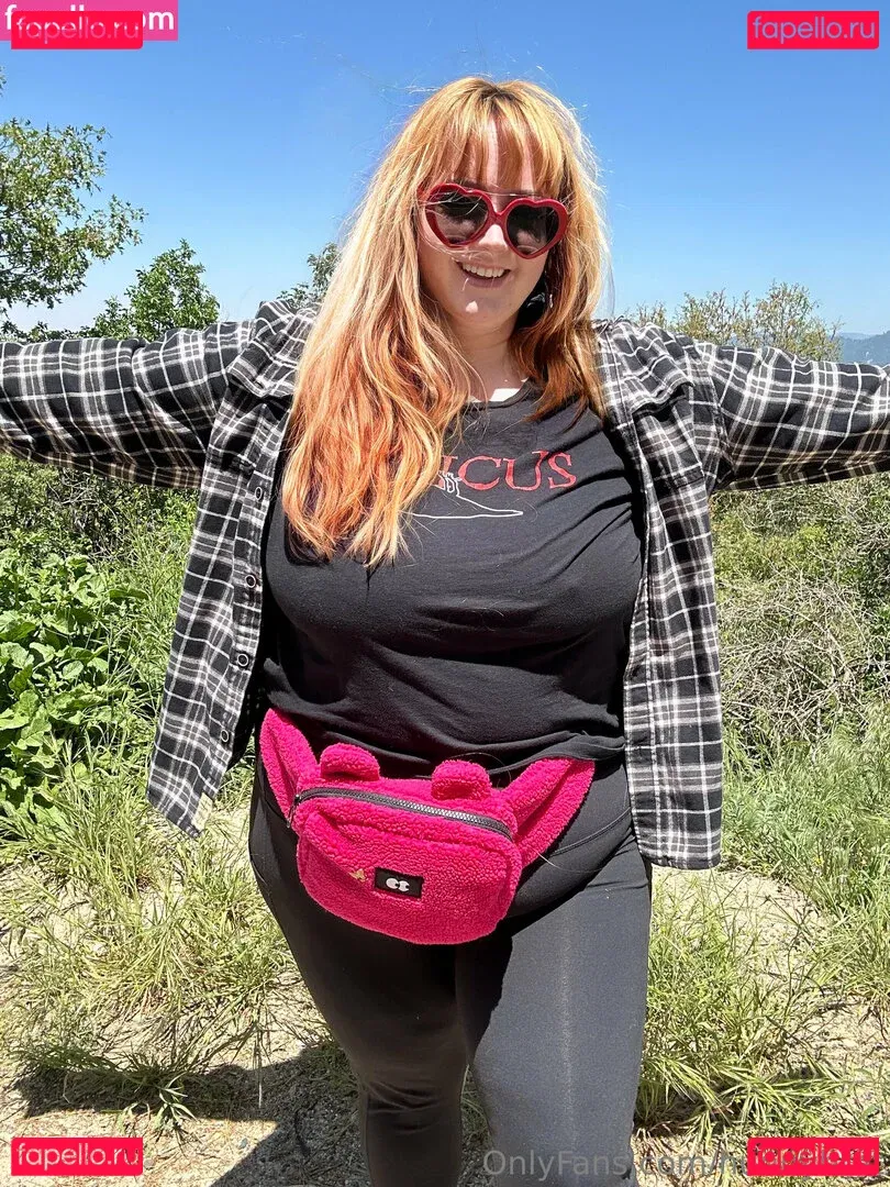 hunnybrat Onlyfans Photo Gallery 