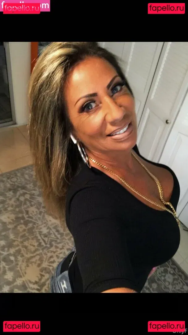 hottotrottots Onlyfans Photo Gallery 