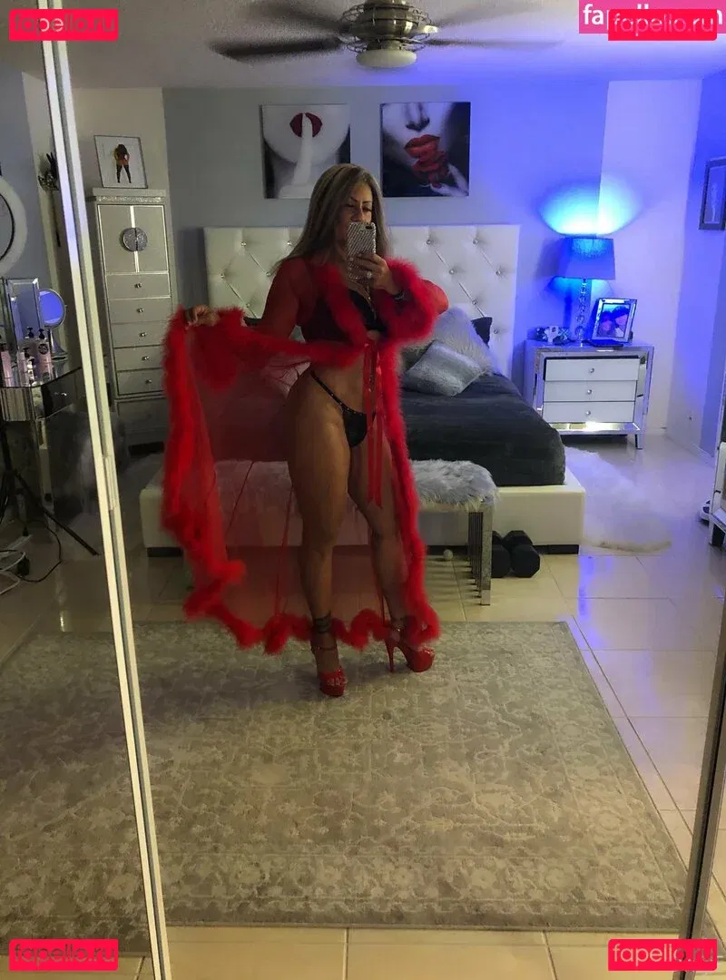 hottotrottots Onlyfans Photo Gallery 