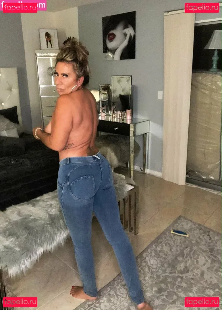 hottotrottots Onlyfans Photo Gallery 