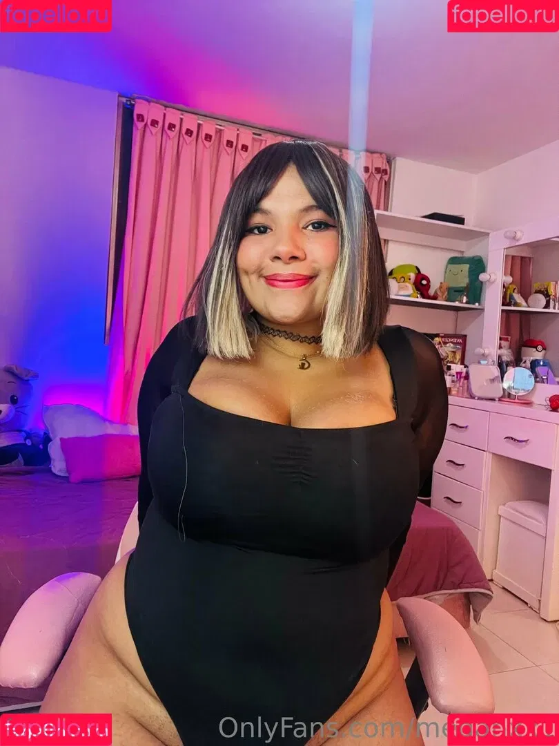 meganxx1 Onlyfans Photo Gallery 