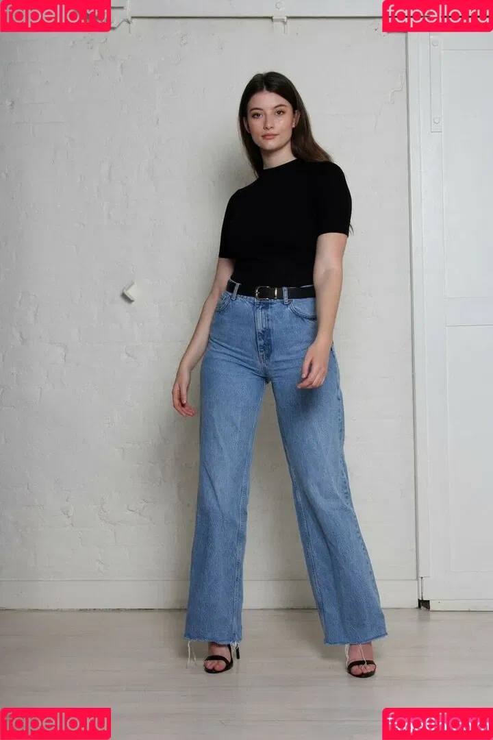 Ellie Weston Onlyfans Photo Gallery 