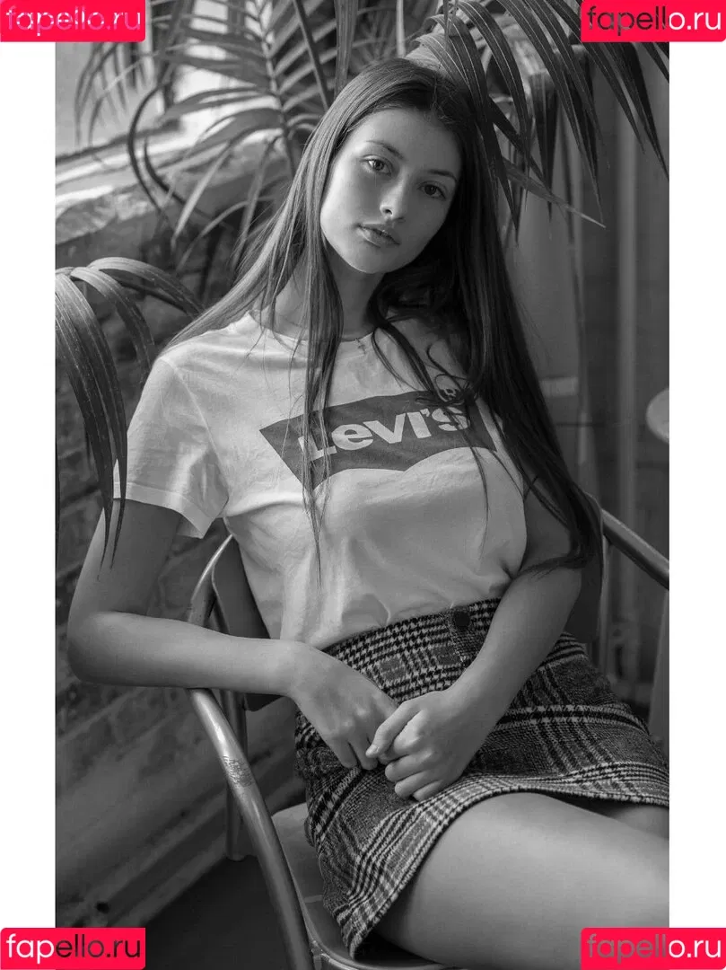 Ellie Weston Onlyfans Photo Gallery 