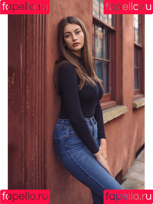 Ellie Weston Onlyfans Photo Gallery 