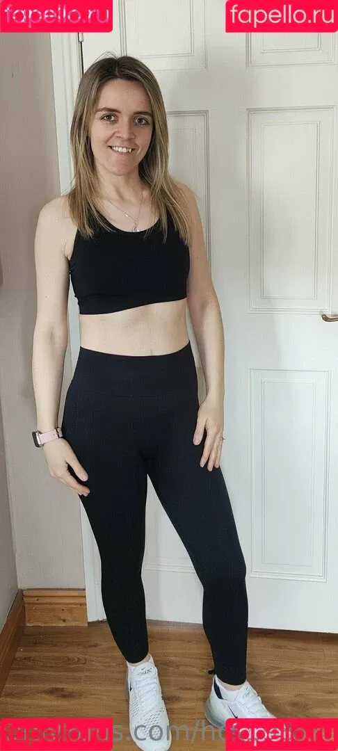 hot1989mom Onlyfans Photo Gallery 