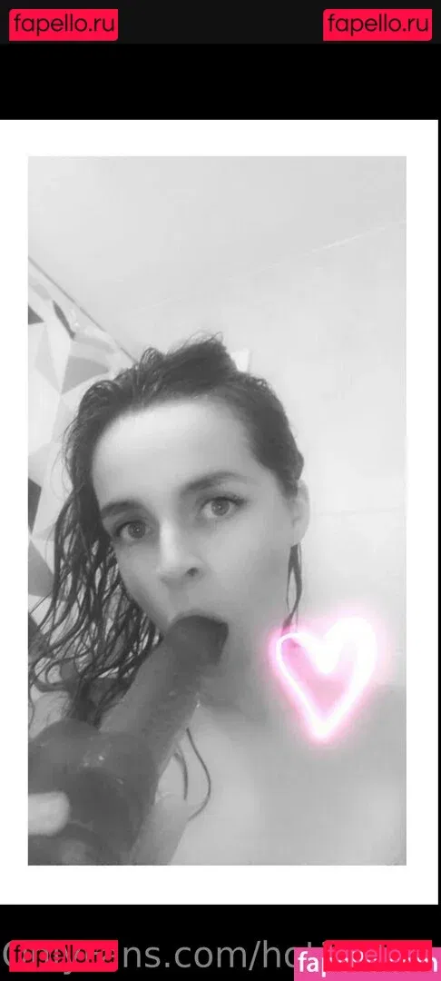 hot1989mom Onlyfans Photo Gallery 