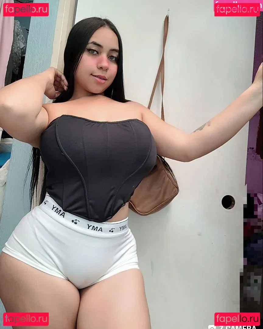Alejandra Mieles Onlyfans Photo Gallery 