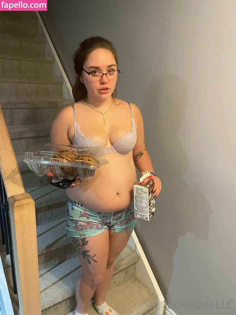 snackupjackie Onlyfans Photo Gallery 