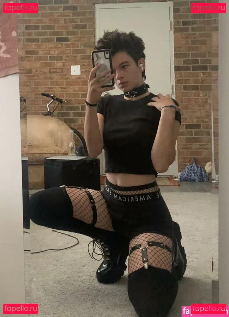 chapstickbxtch Onlyfans Photo Gallery 