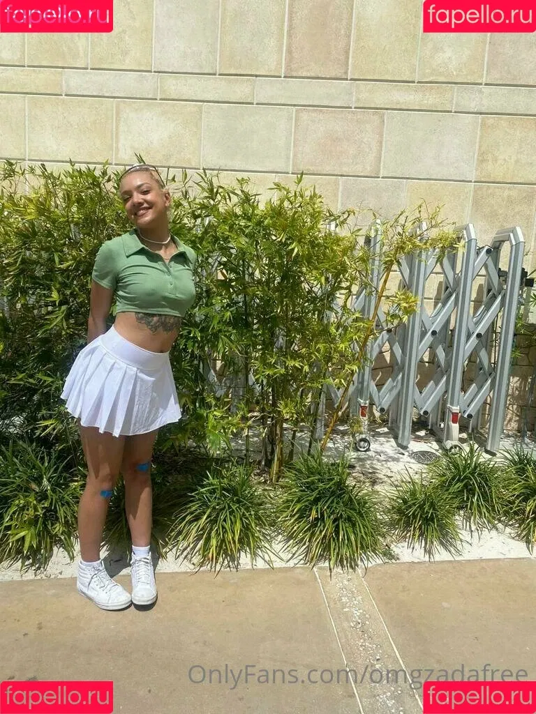 omgzadafree Onlyfans Photo Gallery 