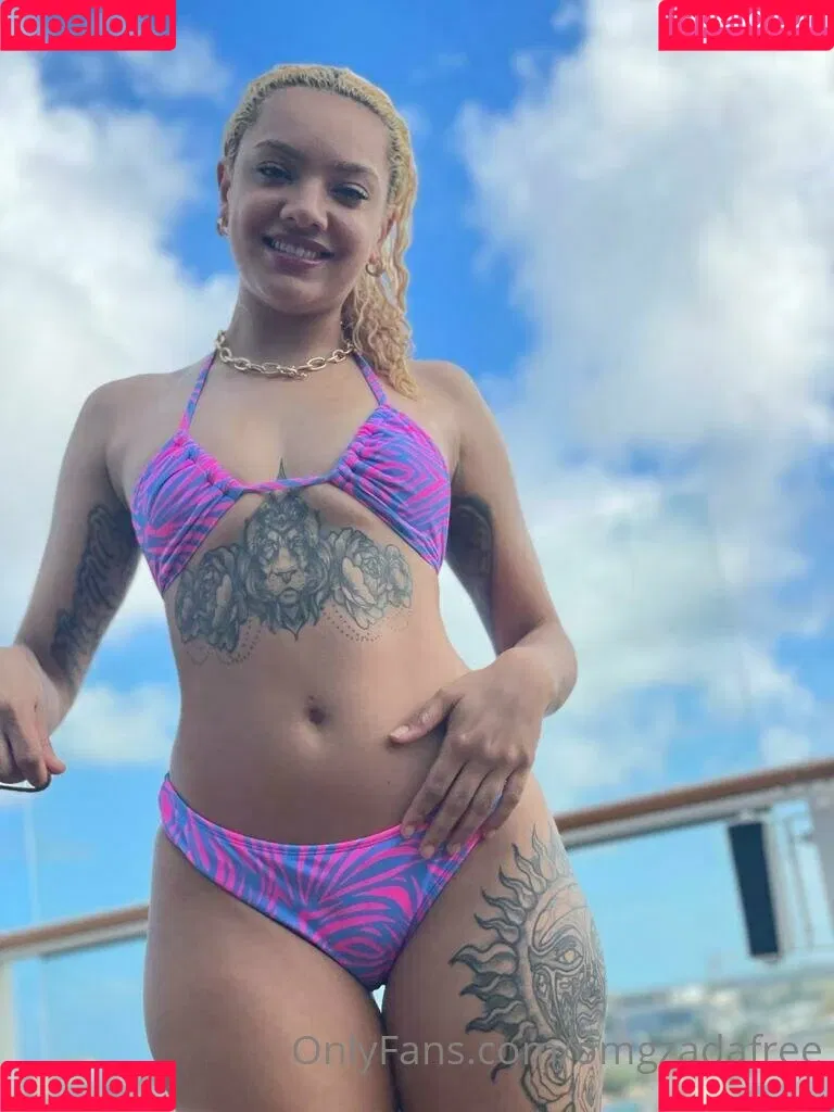 omgzadafree Onlyfans Photo Gallery 