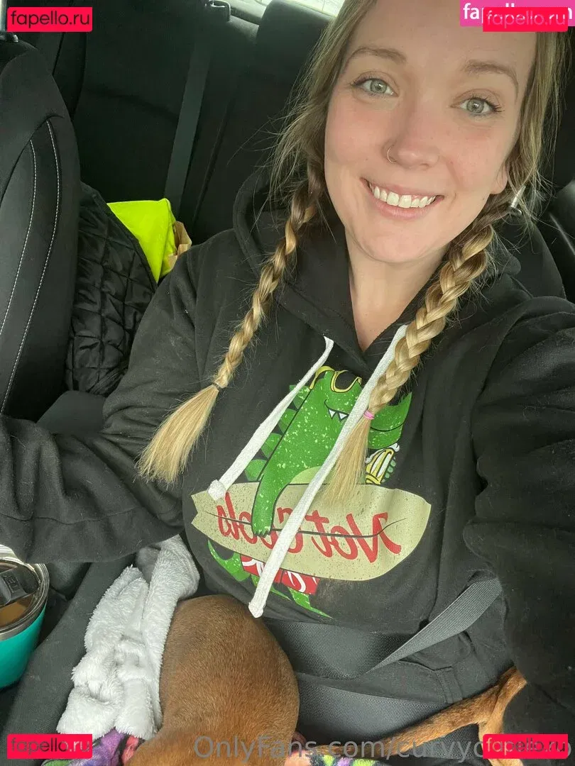 curvycutiexo Onlyfans Photo Gallery 