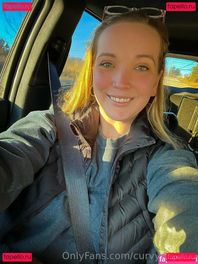 curvycutiexo Onlyfans Photo Gallery 