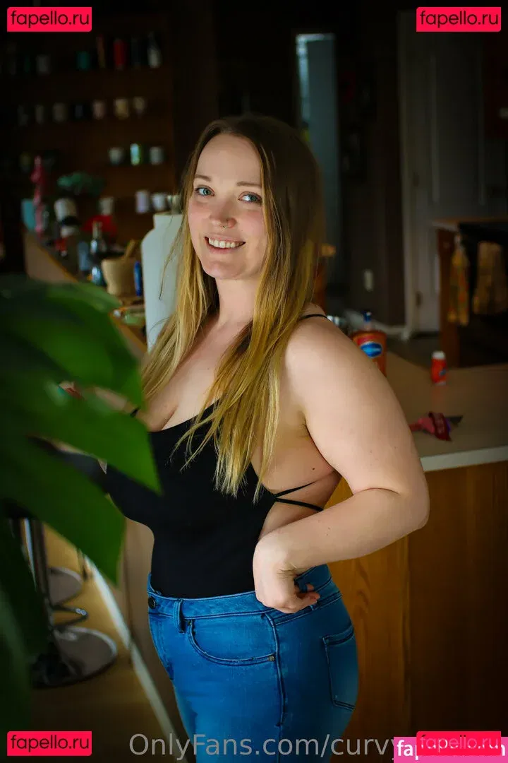 curvycutiexo Onlyfans Photo Gallery 
