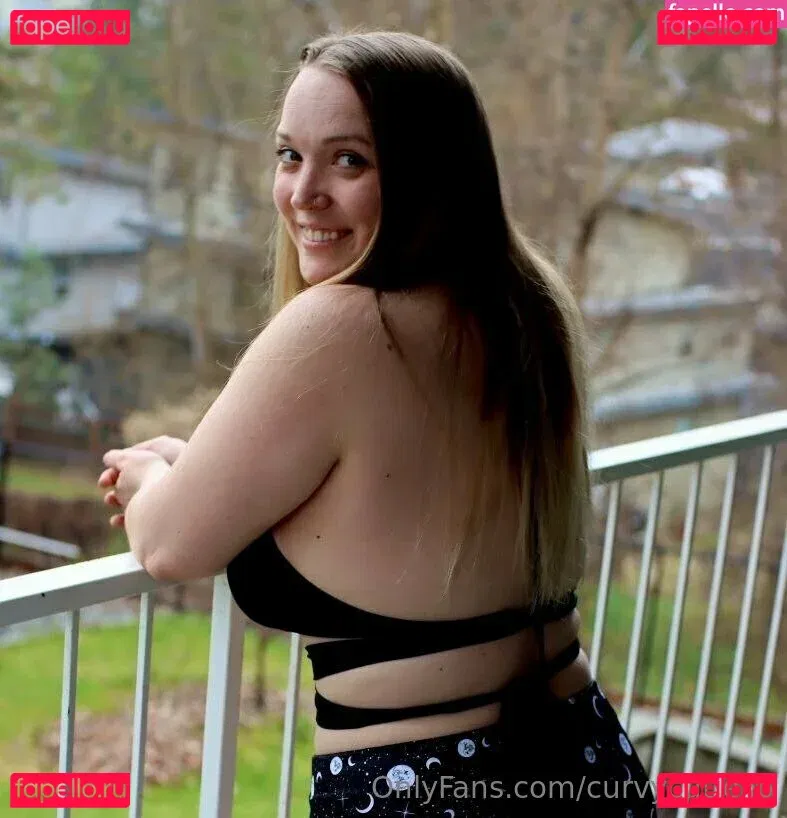 curvycutiexo Onlyfans Photo Gallery 