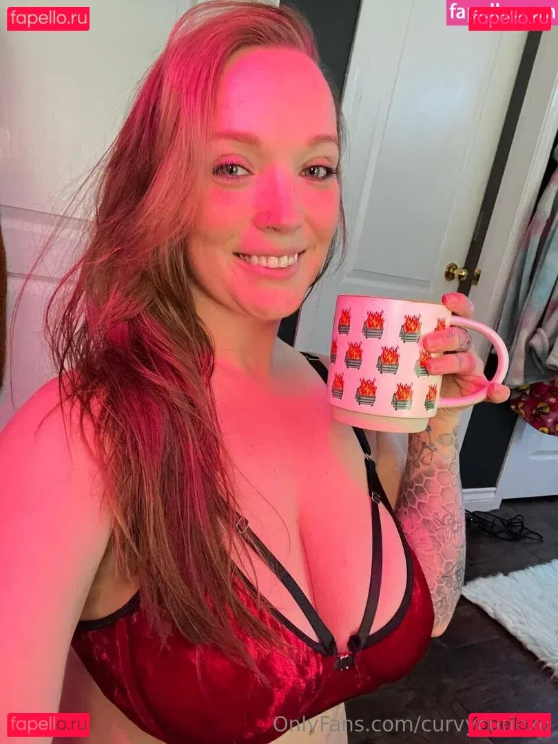 curvycutiexo Onlyfans Photo Gallery 