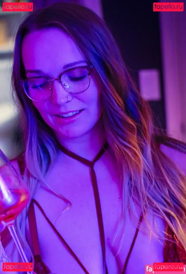 curvycutiexo Onlyfans Photo Gallery 