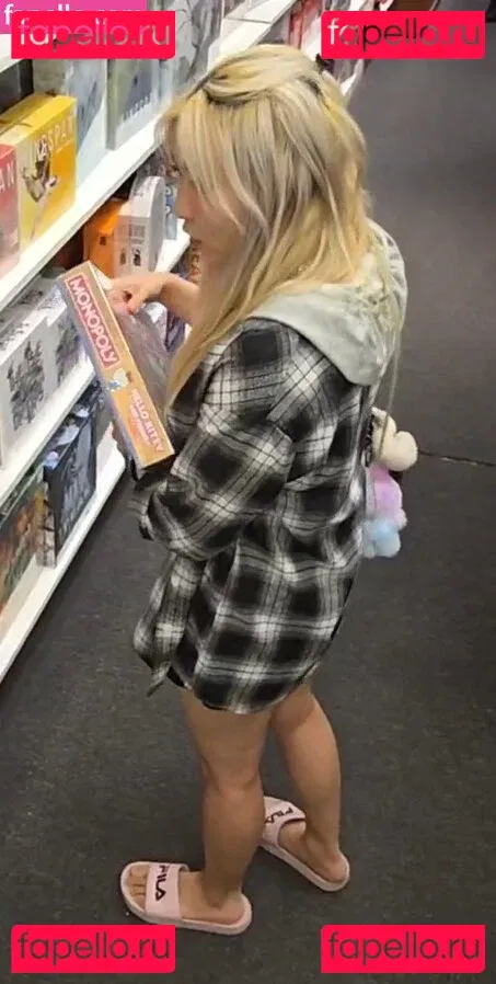 Yvonnie Onlyfans Photo Gallery 