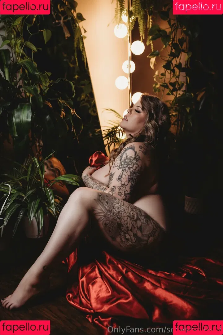 scarlettebelle87 Onlyfans Photo Gallery 