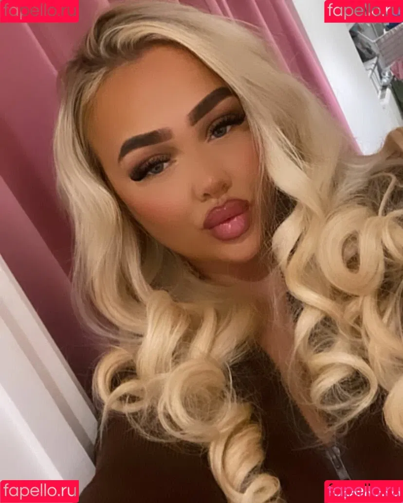 Sadie Rose Onlyfans Photo Gallery 