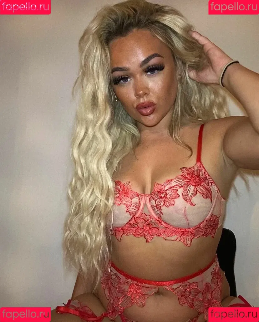 Sadie Rose Onlyfans Photo Gallery 