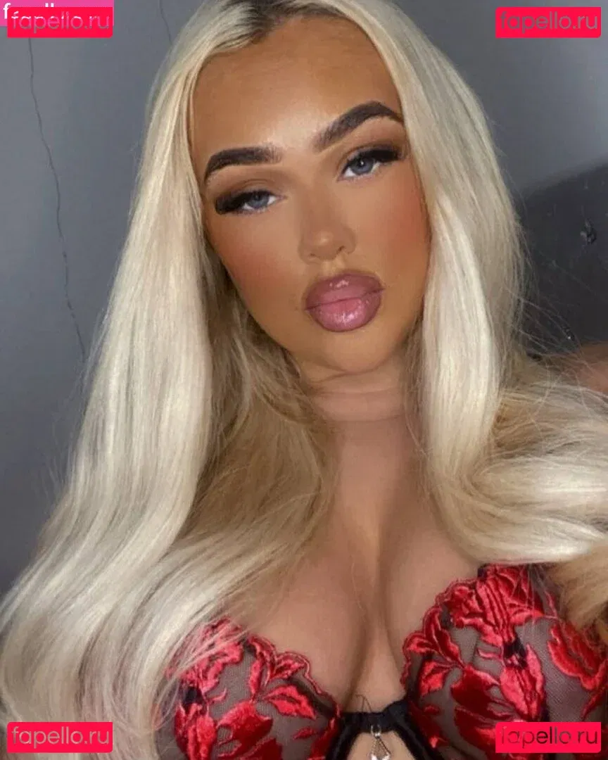 Sadie Rose Onlyfans Photo Gallery 