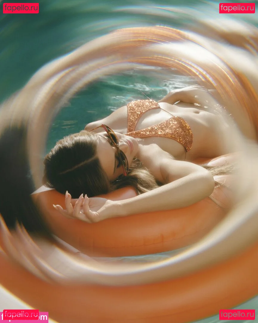 Maren Morris Onlyfans Photo Gallery 