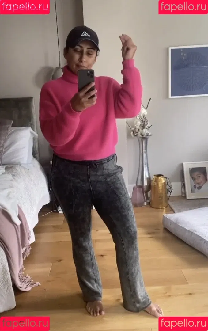 Saira Khan Onlyfans Photo Gallery 