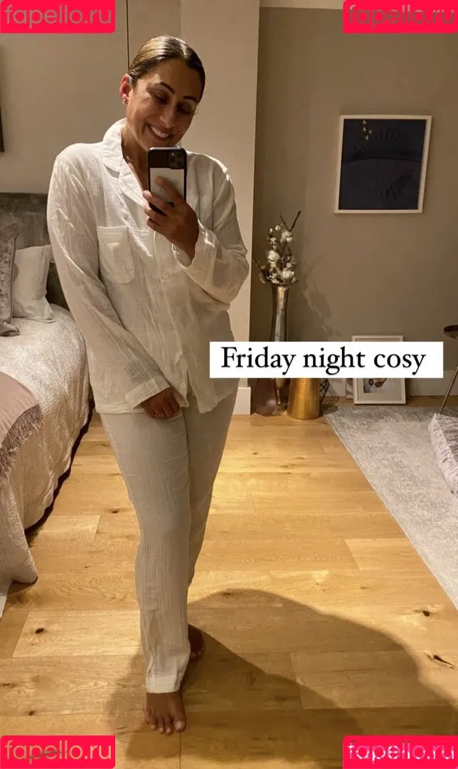 Saira Khan Onlyfans Photo Gallery 