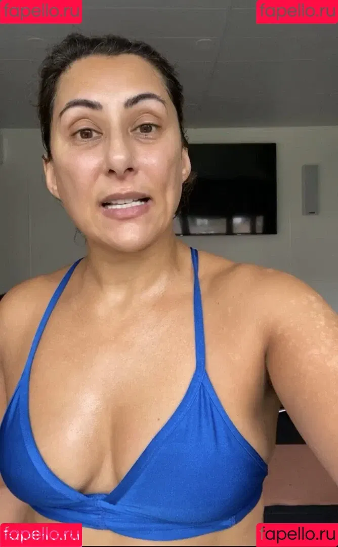 Saira Khan Onlyfans Photo Gallery 